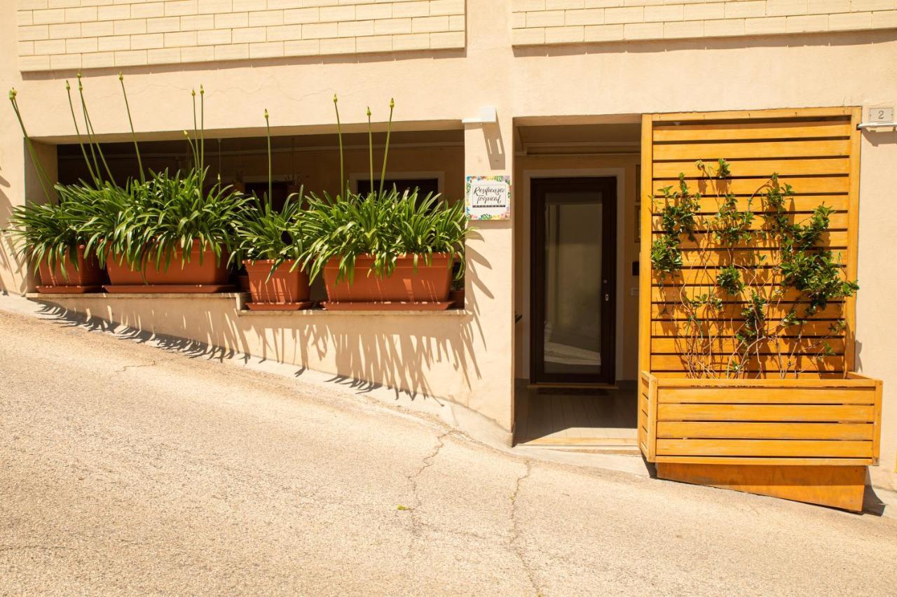 Porto SantʼElpidio Resilienza Tropical Apartments & Room מראה חיצוני תמונה
